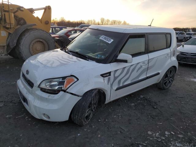 KIA SOUL + 2011 with VIN KNDJT2A26B7729833 - Photo from auction
