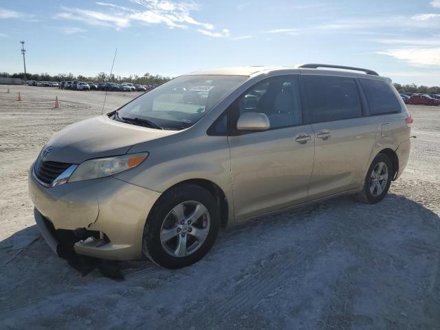 Фото 1 с аукциона – 2012 TOYOTA SIENNA LE с VIN 5TDKK3DC6CS201864