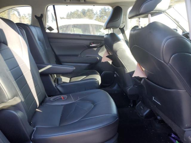 Photo 11 from auction – 2020 TOYOTA HIGHLANDER with VIN 5TDHZRBH6LS054243