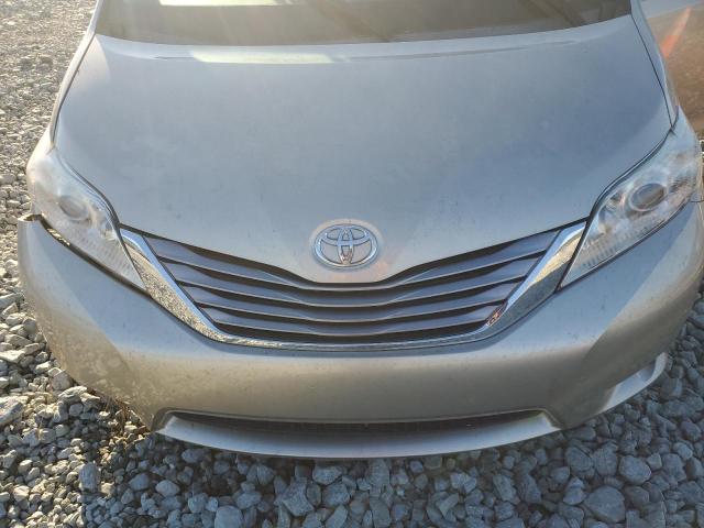 Photo 12 from auction – 2015 TOYOTA SIENNA XLE with VIN 5TDYK3DC0FS619447