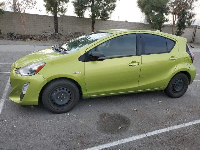 TOYOTA PRIUS C 2016 with VIN JTDKDTB31G1132632 - Photo from auction