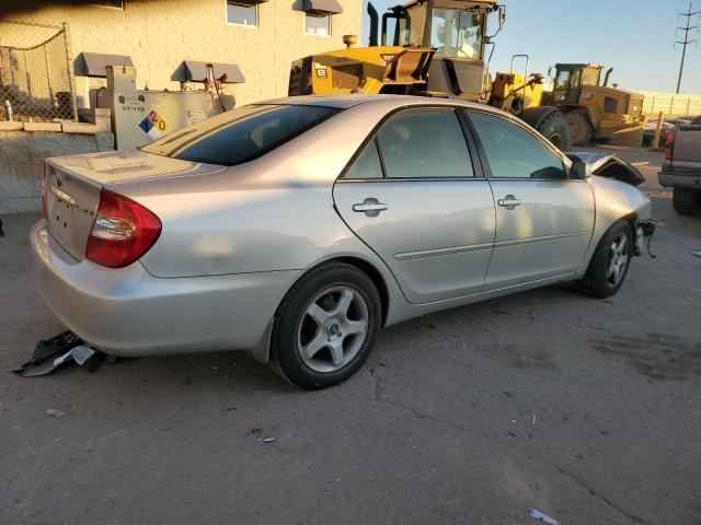 Photo 3 from auction – 2004 TOYOTA CAMRY LE with VIN 4T1BE32K44U330096