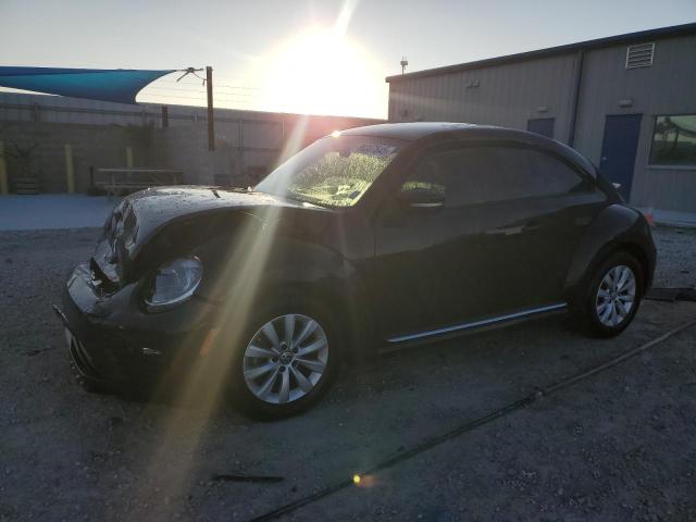 VOLKSWAGEN BEETLE S 2019 with VIN 3VWFD7AT1KM712367 - Photo from auction