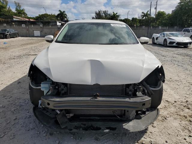 Photo 5 from auction – 2015 VOLKSWAGEN PASSAT SE with VIN 1VWBT7A3XFC023422