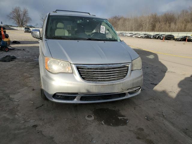 Photo 5 from auction – 2012 CHRYSLER TOWN & COU with VIN 2C4RC1CG3CR227013