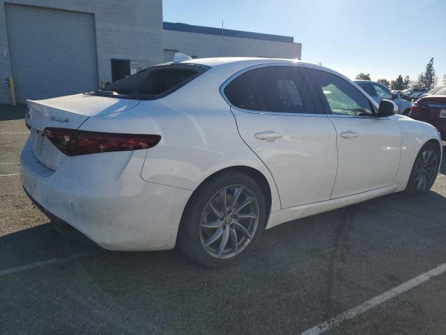 Photo 3 from auction – 2017 ALFA ROMEO GIULIA with VIN ZARFAEBN0H7550417