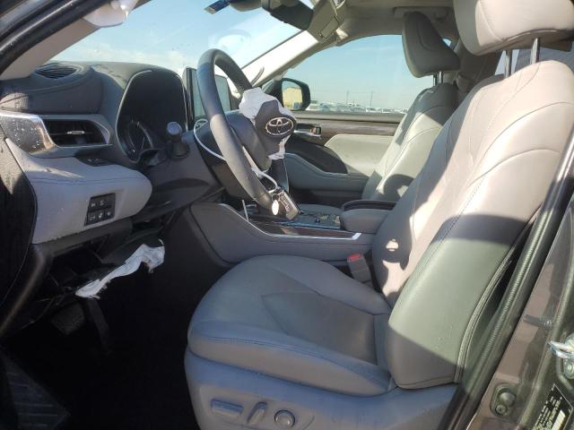 صورة رقم 7 من المزاد - 2022 TOYOTA HIGHLANDER مع VIN 5TDFZRAH4NS124236