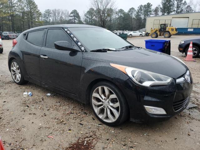 Photo 4 from auction – 2013 HYUNDAI VELOSTER with VIN KMHTC6AD7DU179690