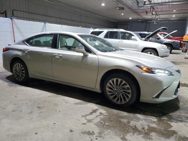 Photo 4 from auction – 2022 LEXUS ES 300H BA with VIN 58AEA1C17NU018349