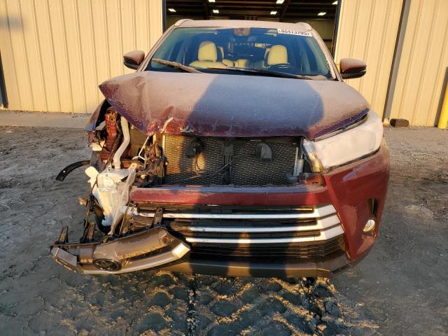 Photo 5 from auction – 2018 TOYOTA HIGHLANDER with VIN 5TDKZRFH6JS243536