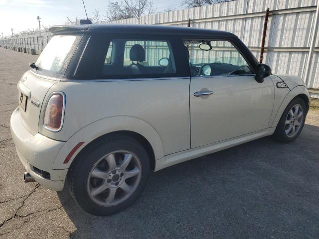 Photo 3 from auction – 2009 MINI COOPER with VIN WMWMF33599TU75759