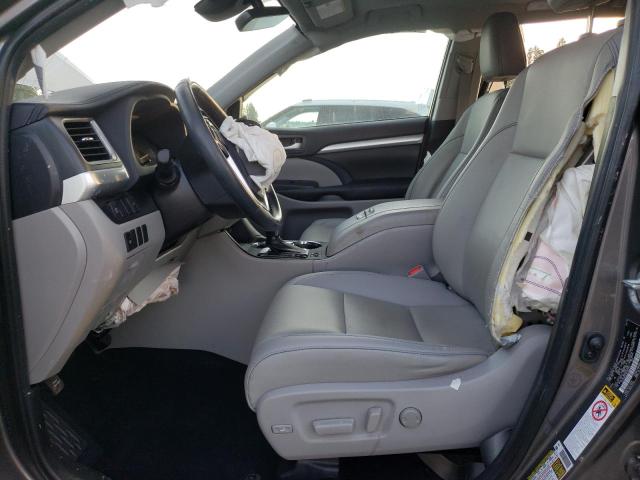Photo 7 from auction – 2019 TOYOTA HIGHLANDER with VIN 5TDJGRFH1KS063822