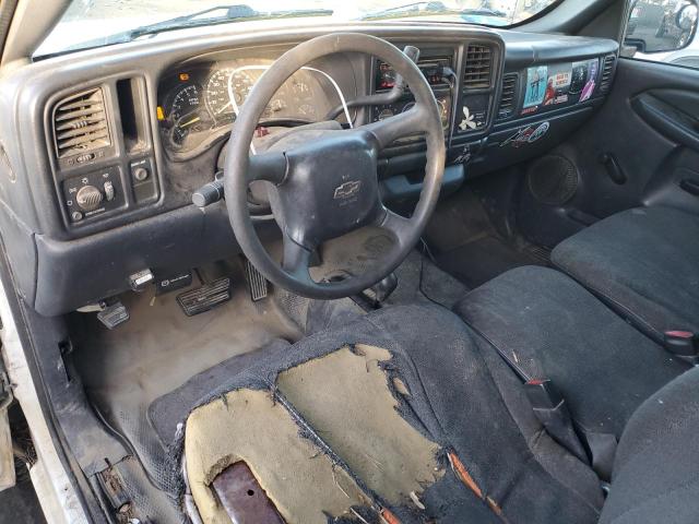 Photo 8 from auction – 2000 CHEVROLET SILVERADO with VIN 1GCGK24U7YE173174