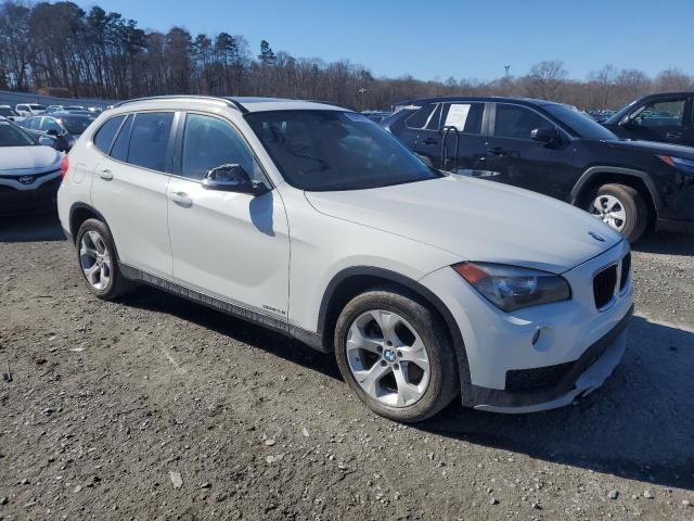Photo 4 from auction – 2015 BMW X1 SDRIVE2 with VIN WBAVM1C50FV316336