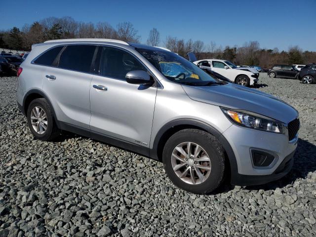 Photo 4 from auction – 2016 KIA SORENTO LX with VIN 5XYPGDA53GG141015