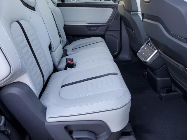 Photo 11 from auction – 2025 RIVIAN R1S ADVENT with VIN 7PDSGBBA0SN051096
