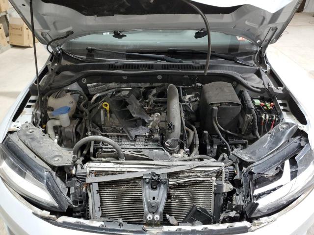 Photo 11 from auction – 2017 VOLKSWAGEN JETTA SE with VIN 3VWB67AJ9HM388553