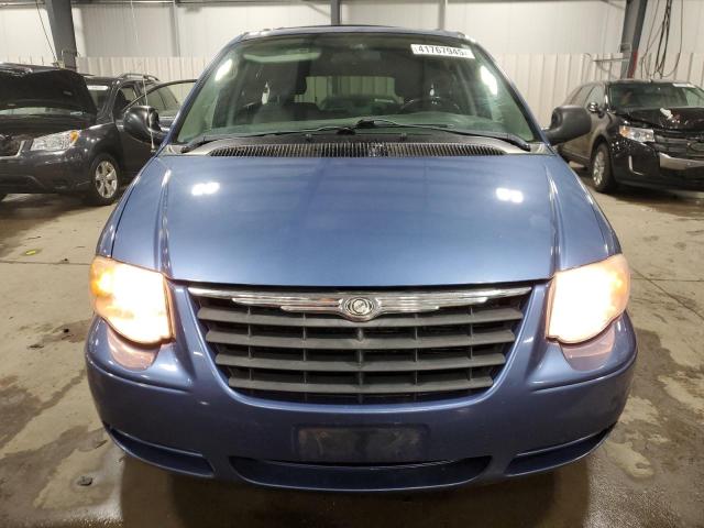 Photo 5 from auction – 2007 CHRYSLER TOWN & COU with VIN 2A4GP54L57R158372