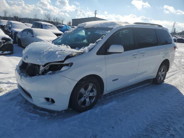 TOYOTA SIENNA LE 2016 with VIN 5TDKK3DC2GS733778 - Photo from auction