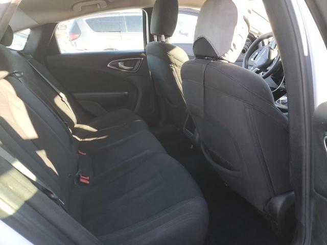 Photo 10 from auction – 2015 CHRYSLER 200 LIMITE with VIN 1C3CCCAB9FN710083