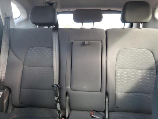 Photo 10 from auction – 2019 HYUNDAI TUCSON SE with VIN KM8J23A41KU915366