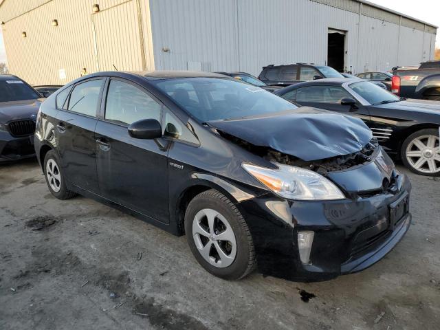 Photo 4 from auction – 2015 TOYOTA PRIUS with VIN JTDKN3DU5F1913445
