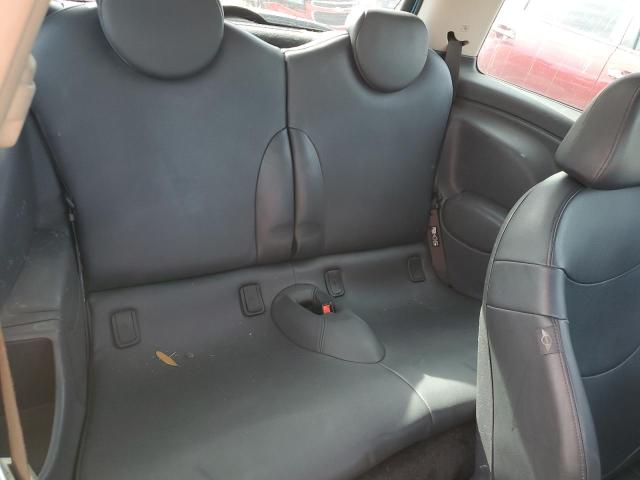 Photo 10 from auction – 2005 MINI COOPER S with VIN WMWRE33575TL13809