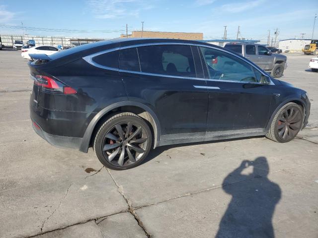 Photo 3 from auction – 2017 TESLA MODEL X with VIN 5YJXCDE4XHF053486