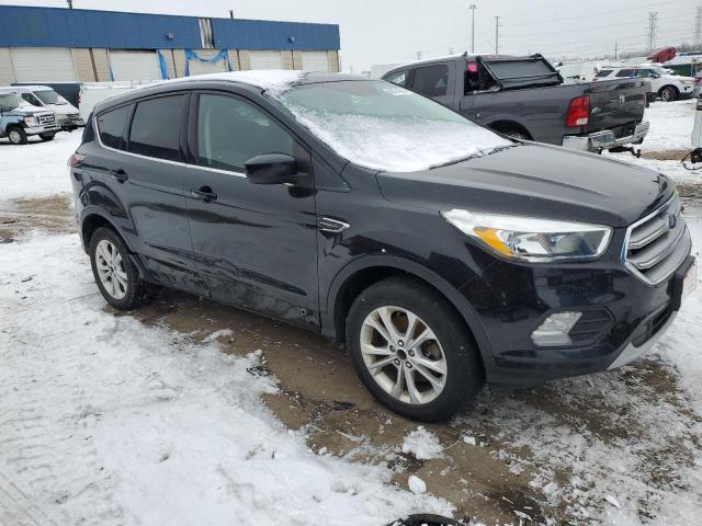 Photo 4 from auction – 2017 FORD ESCAPE SE with VIN 1FMCU9GD5HUB30256