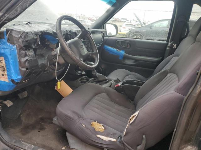 Photo 7 from auction – 2003 CHEVROLET BLAZER with VIN 1GNCT18X23K154091