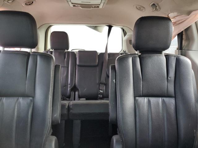 Photo 10 from auction – 2013 CHRYSLER TOWN & COU with VIN 2C4RC1BGXDR822010