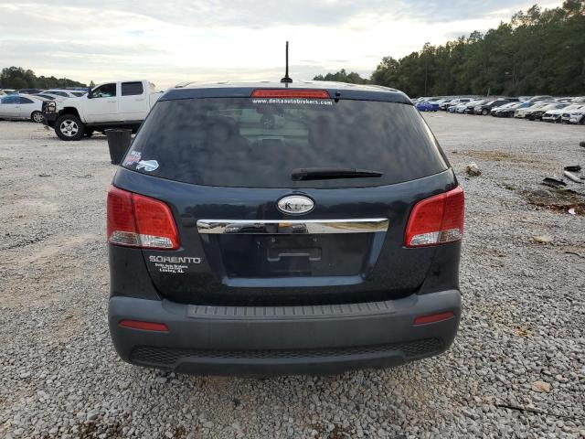 Photo 6 from auction – 2013 KIA SORENTO LX with VIN 5XYKT3A16DG322148