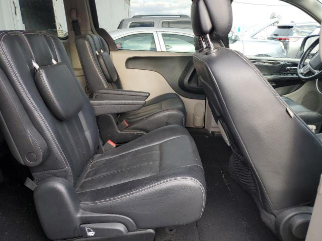 Photo 11 from auction – 2014 CHRYSLER TOWN & COU with VIN 2C4RC1BG6ER437237