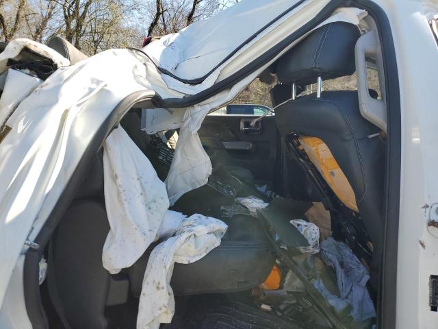 Photo 10 from auction – 2015 CHEVROLET SILVERADO with VIN 3GCUKREC4FG202993