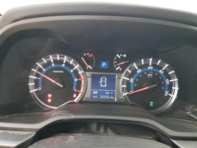 Photo 9 from auction – 2019 TOYOTA 4RUNNER SR with VIN JTEBU5JR8K5732367