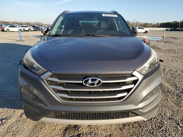 Photo 5 from auction – 2017 HYUNDAI TUCSON LIM with VIN KM8J33A20HU558928