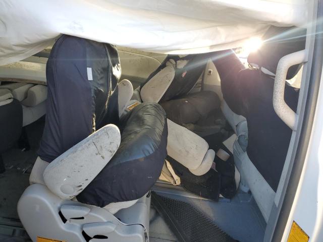 Photo 11 from auction – 2011 TOYOTA SIENNA LE with VIN 5TDKK3DC8BS057250