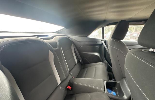 Photo 6 from auction – 2021 CHEVROLET CAMARO LS with VIN 1G1FB3DS3M0111710