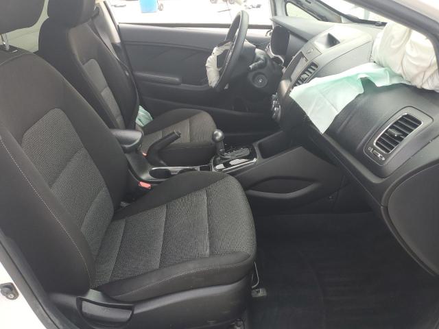 Photo 7 from auction – 2017 KIA FORTE LX with VIN 3KPFK4A78HE079718