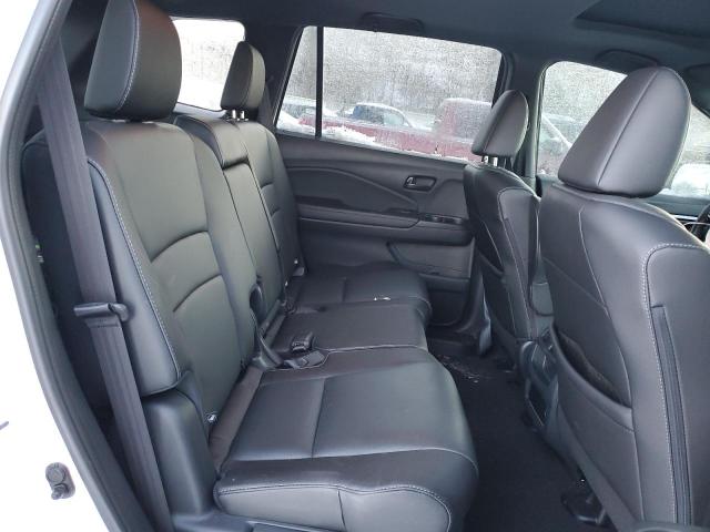 Photo 11 from auction – 2023 HONDA PASSPORT E with VIN 5FNYF8H58PB011114
