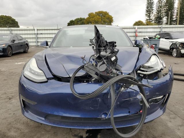 Photo 5 from auction – 2018 TESLA MODEL 3 with VIN 5YJ3E1EA9JF038111