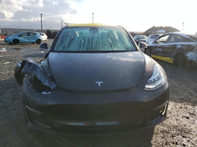 Photo 5 from auction – 2018 TESLA MODEL 3 with VIN 5YJ3E1EB7JF067275