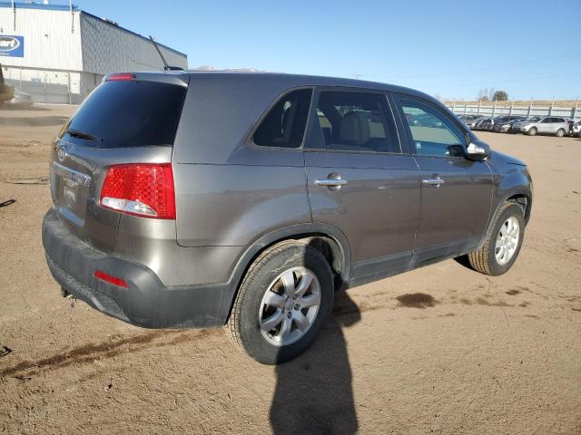 Photo 3 from auction – 2013 KIA SORENTO LX with VIN 5XYKT3A14DG360901