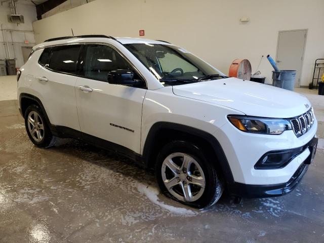Photo 4 from auction – 2023 JEEP COMPASS LA with VIN 3C4NJDBN4PT561947