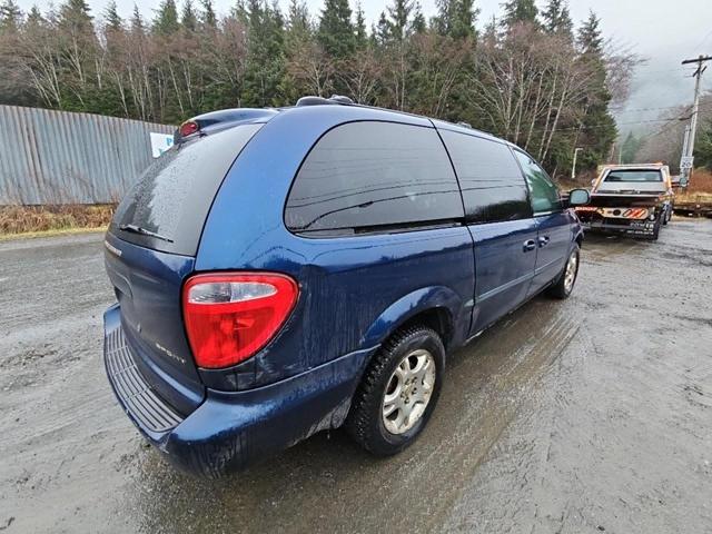 Photo 4 from auction – 2002 DODGE GRAND CARA with VIN 2B4GP44R12R704322