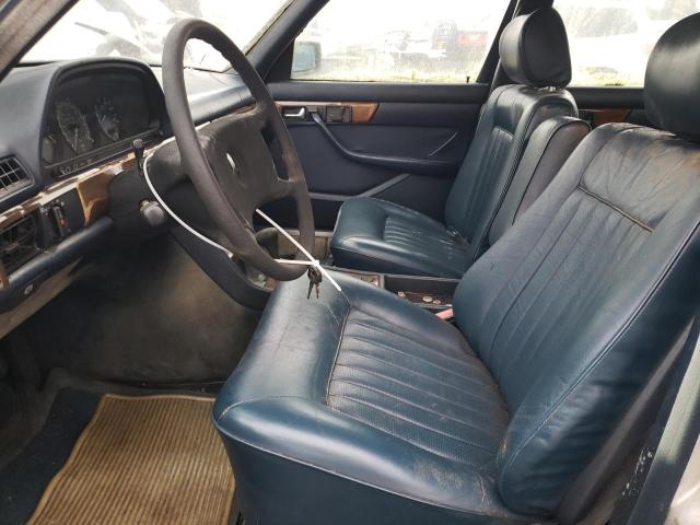 Photo 7 from auction – 1981 MERCEDES-BENZ 300 SD with VIN WDBCB20AXBB006308