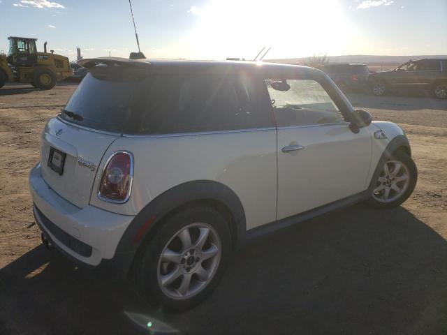 Photo 3 from auction – 2010 MINI COOPER S with VIN WMWMF7C59ATZ70023
