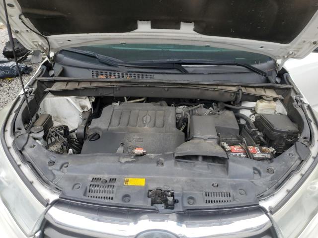 Photo 11 from auction – 2016 TOYOTA HIGHLANDER with VIN 5TDYKRFH8GS132185