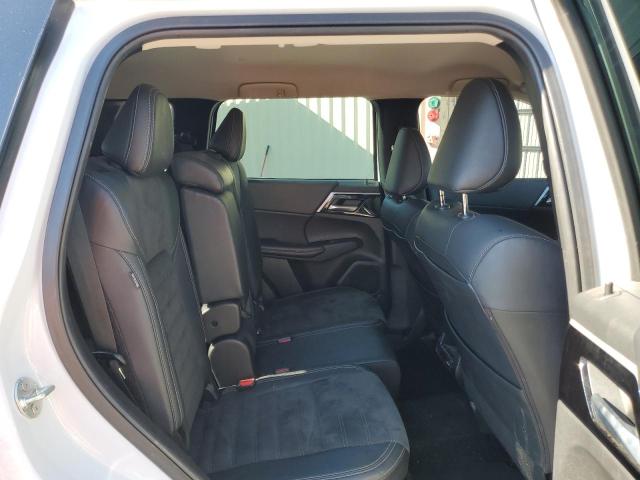 Photo 11 from auction – 2023 MITSUBISHI OUTLANDER with VIN JA4J4UA8XPZ026769