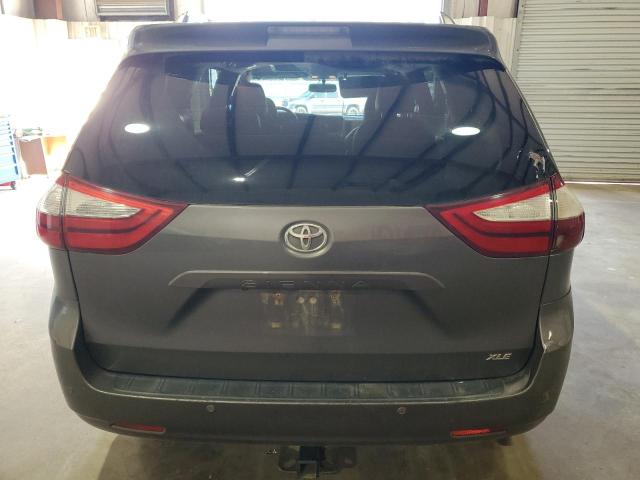 Photo 6 from auction – 2016 TOYOTA SIENNA XLE with VIN 5TDYK3DC4GS698073
